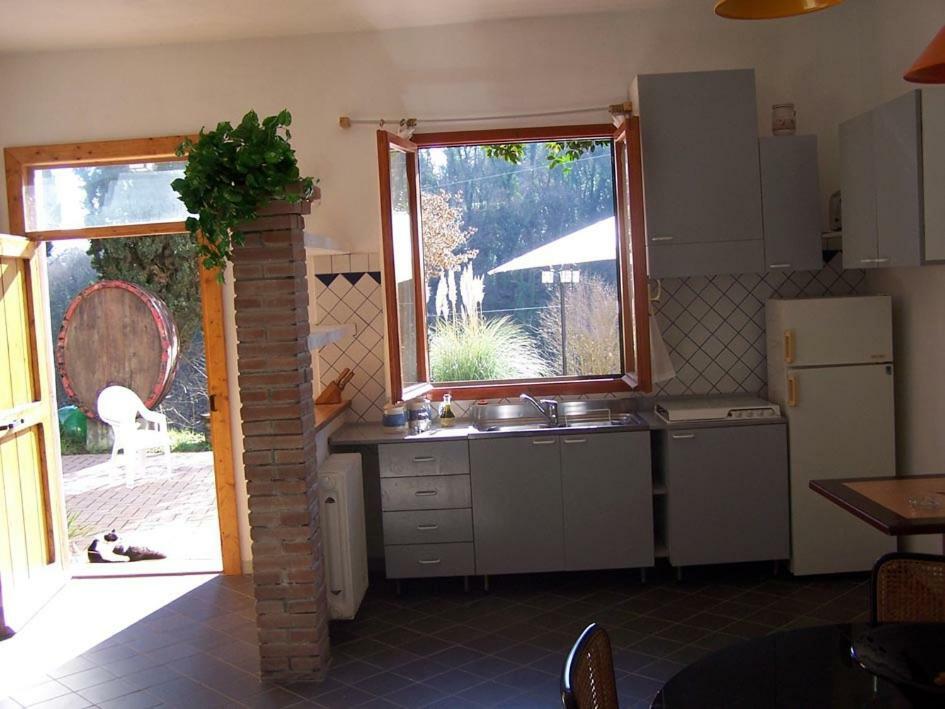 Agriturismo Lucciano ซานกัสชาโน อิน วัลดีเปซา ภายนอก รูปภาพ